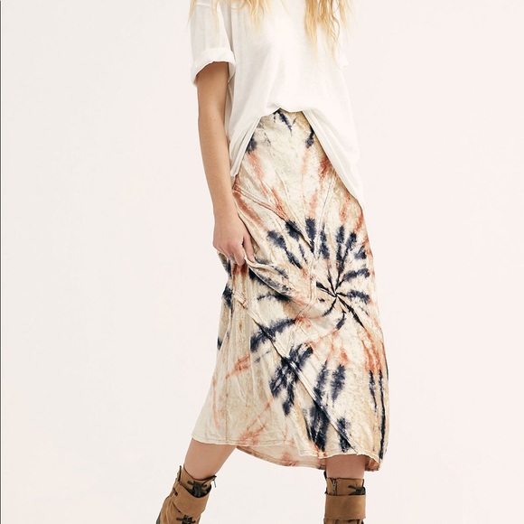 NWT Free People Velvet Tie-Dye Skirt - Picture 2 of 6